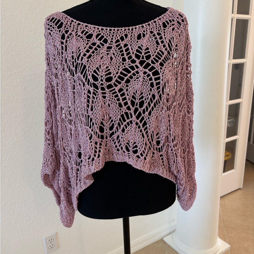 Elegant Pink Knit Cape ONE SIZE